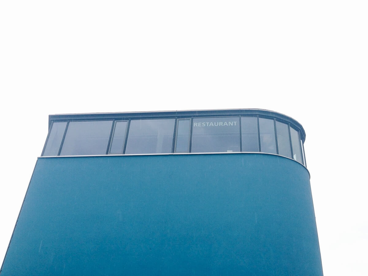 Blau